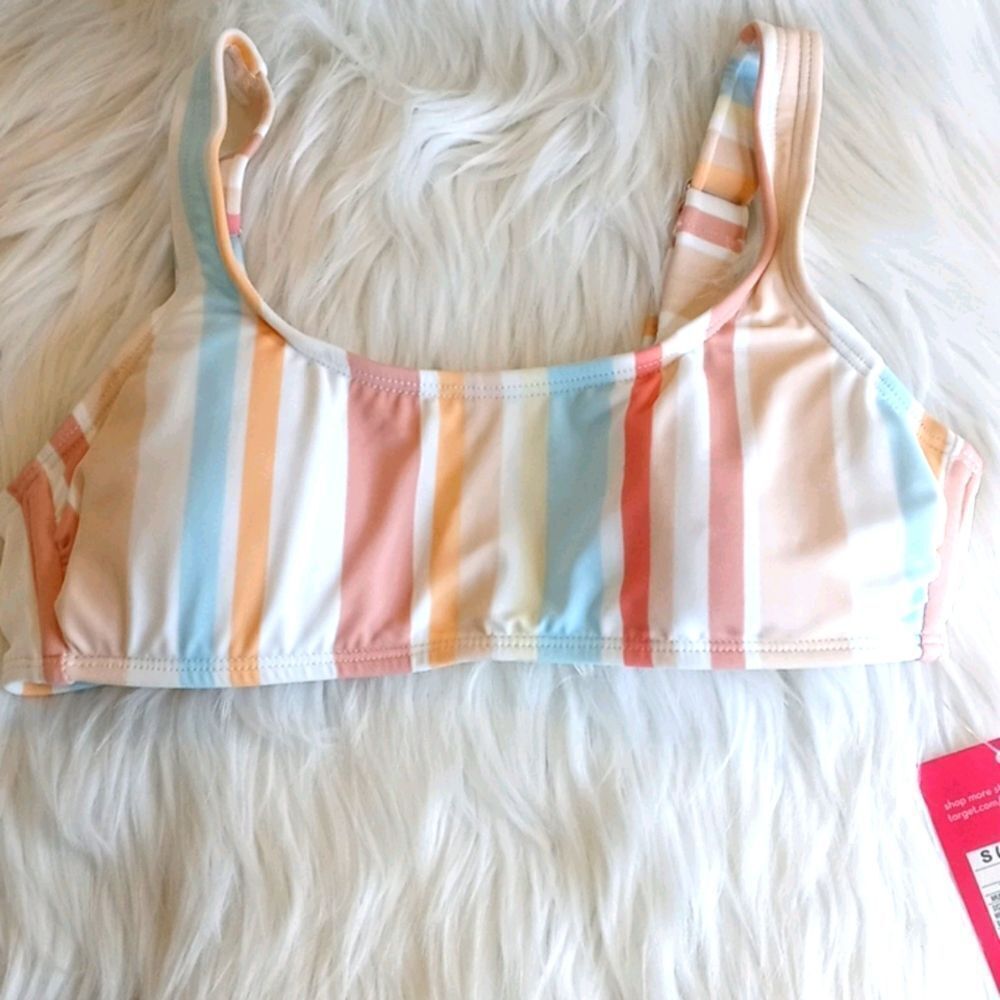 Xhilaration top size S(0-2)